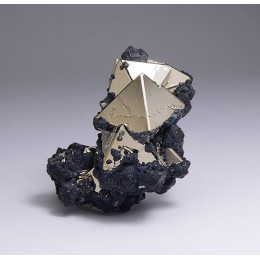 Pyrite and Sphalerite Huanzala, Peru M05019
